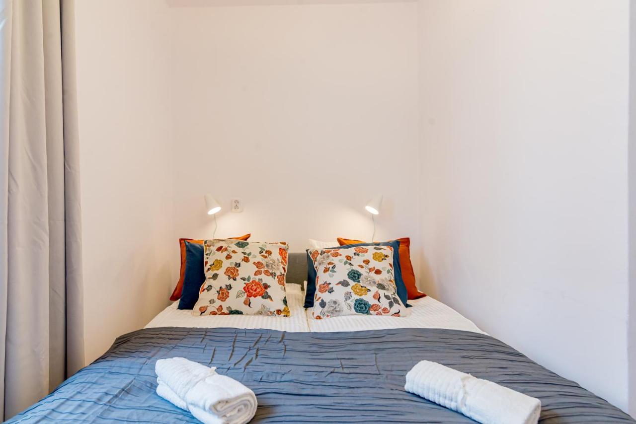 Gdynia Sleeps Apartment Exterior foto